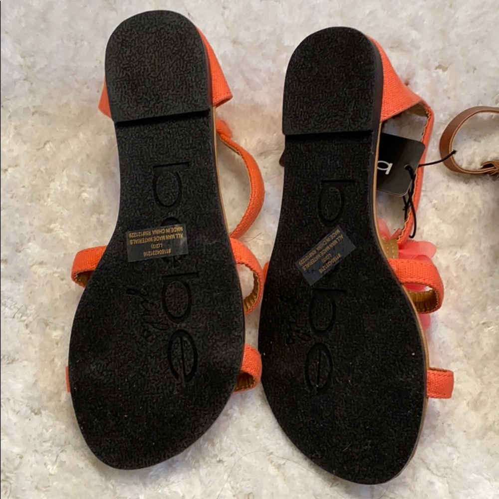 Sandals - Picture 2 of 8